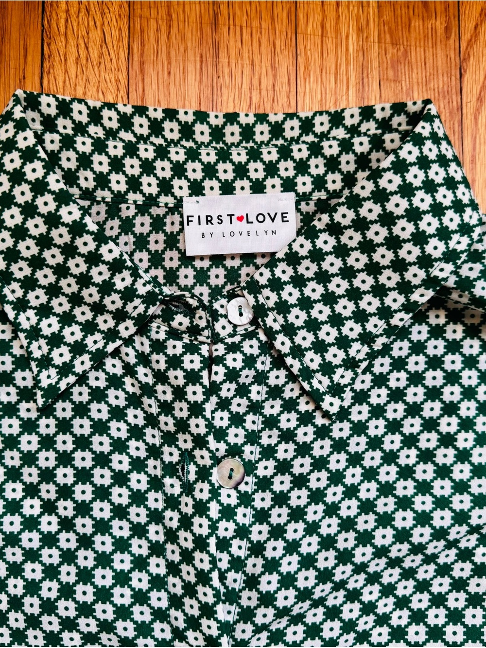 First Love Oversized Green Patterned Button-Up Shirt - Picture 2 of 9